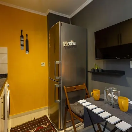 Superb Flat With View And Terrace In Beyoglu Apartment *